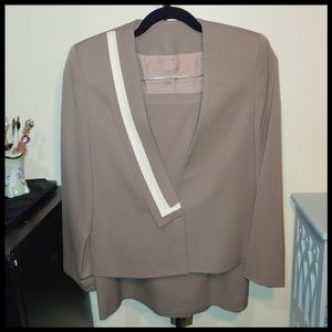 Paul Stanley Ltd Casual Corner Skirt Suit